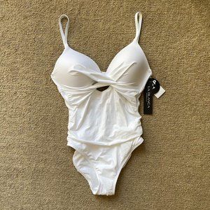La Blanca White Swimsuit - Size 6